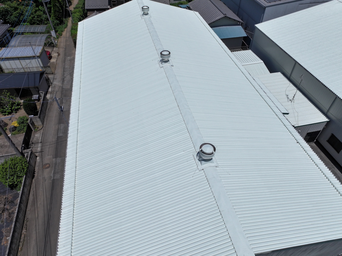 遮熱塗料の施工風景